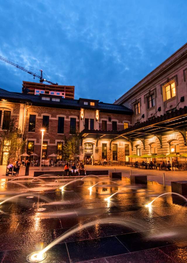 denver-union-station-exterior-fountain